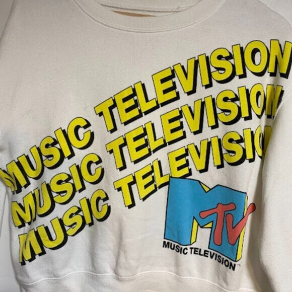 Viacom 2019 MTV Music Television Cropped Women's White Sweatshirt Size Large - Picture 4 of 9